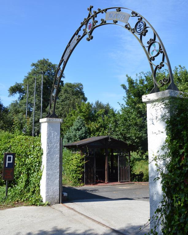 Hotel Mar De Queo Carballo Kültér fotó