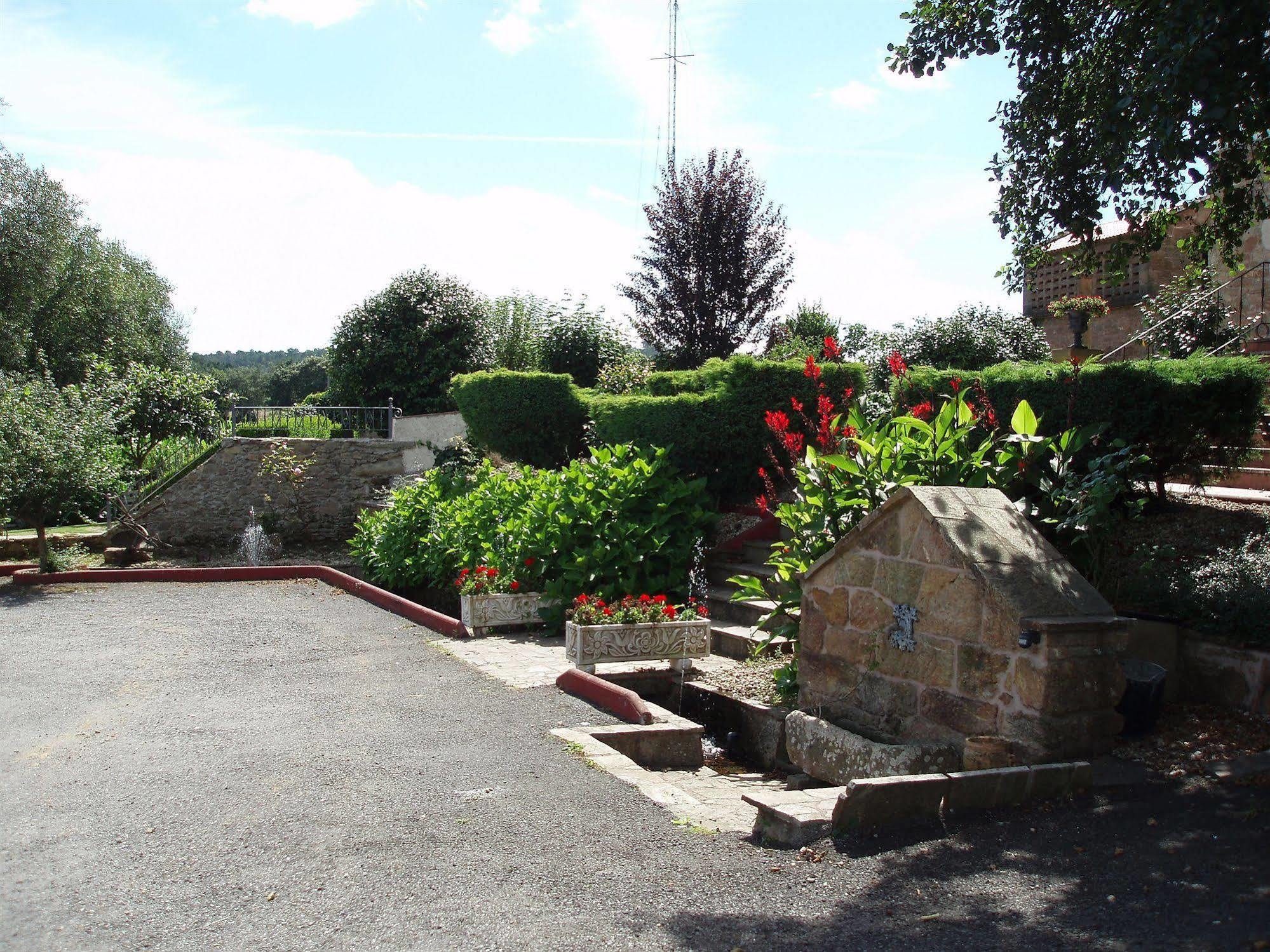Hotel Mar De Queo Carballo Kültér fotó
