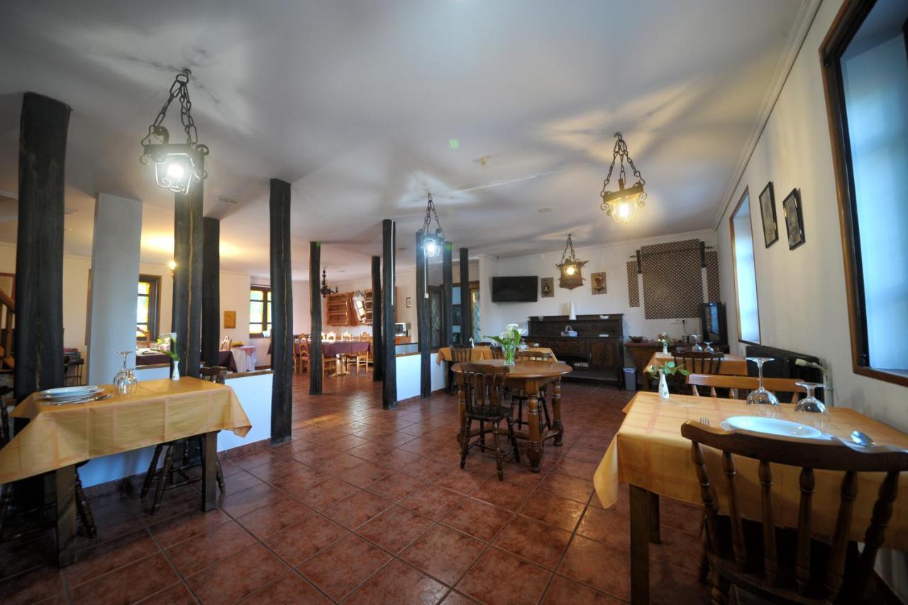 Hotel Mar De Queo Carballo Kültér fotó